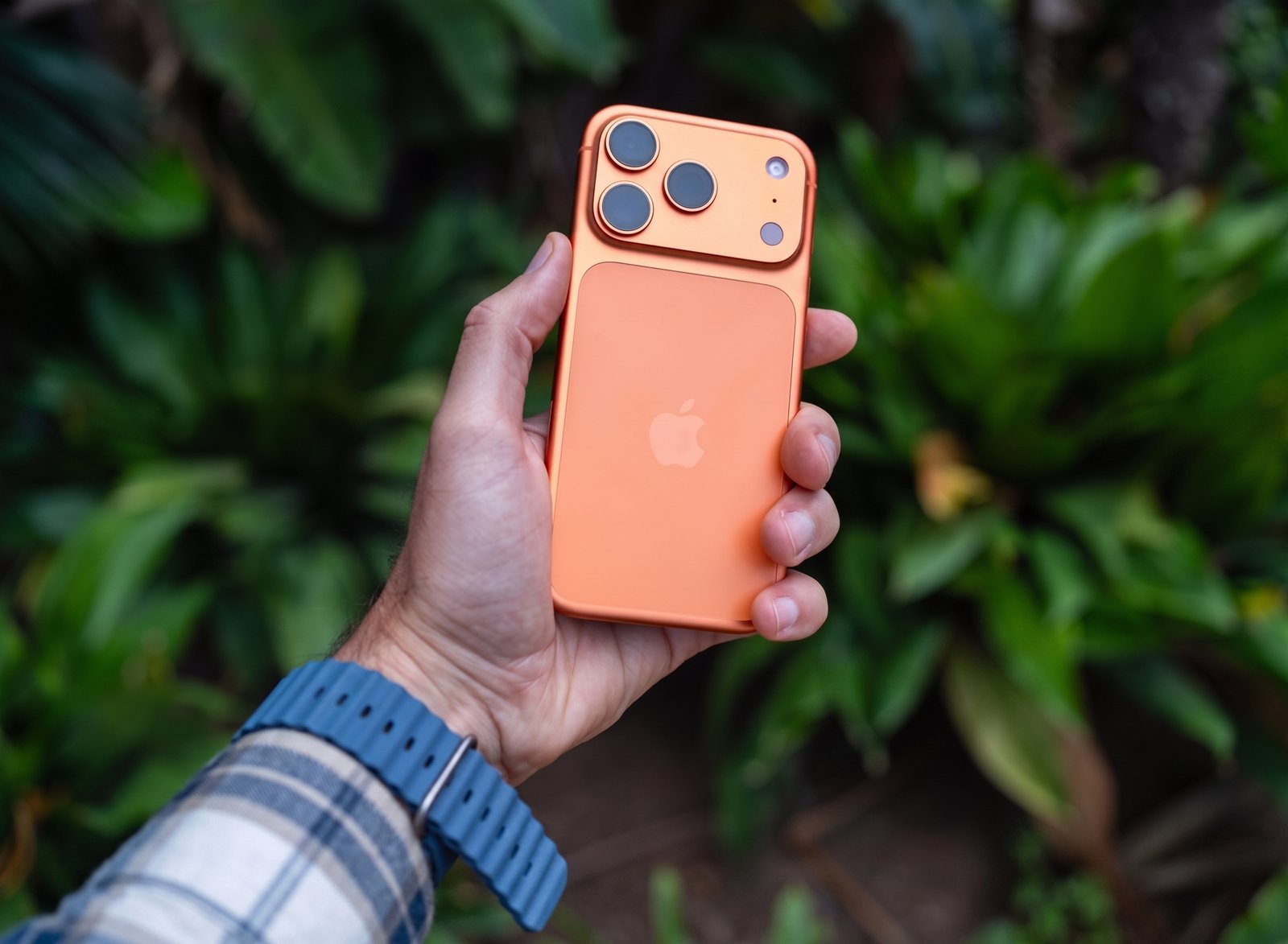 Vale a Pena Comprar o iPhone 17 Pro Max ? Análise Completa Antes de Investir